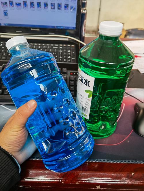 四季車用雨刮水夏季冬季去油膜鳥糞清洗液超市電商